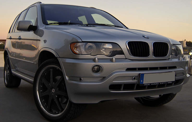 Fälgar Wolfrace Sumo Black Inox lip 285/35 R22, BMW X5