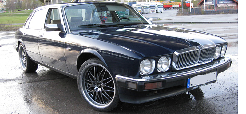 Fälgar Zero Munchen Antracit och 235/35 R19, Jaguar XJ40 1989