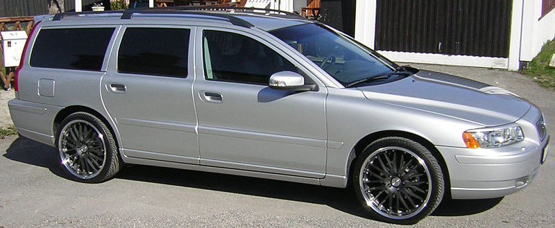 Volvo V70 Fälgar Dotz Roadster och 235/35 R19, Volvo V70
