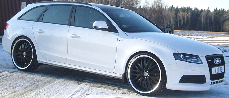 Fälgar Zerooq Razor Matt Black och däck 245/30 R22, Audi A4 2010