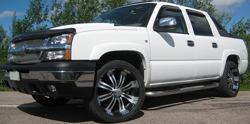 Fälgar Lenso Intimidator 305/40 R22, Chevrolet Avalanche 2004