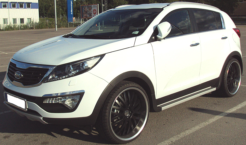 Fälgar Zero Razor Black med 245/30 R22, Kia Sportage 2011