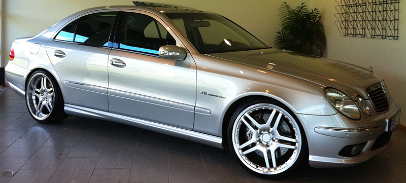 Fälgar Aluworx AM2 Brilliant Silver, fram 9x20 med 245/30 R20, bak 10x20 med 285/25 R20, Mercedes E55-05