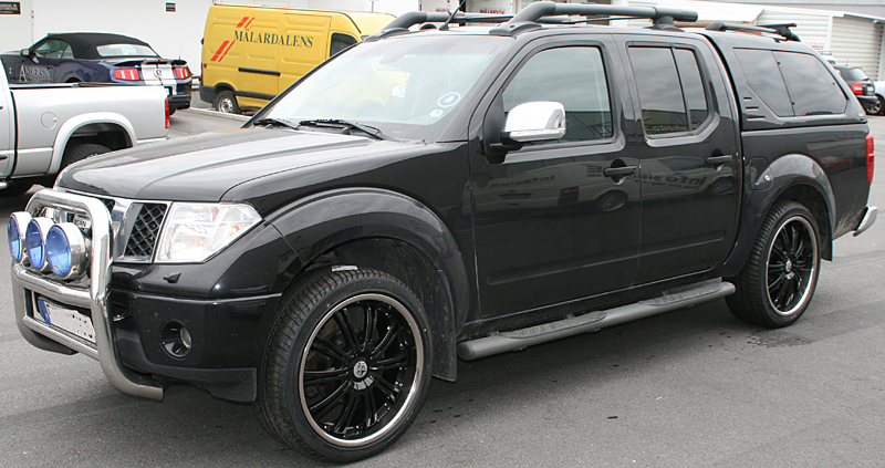 Fälgar Wolfrace Vermont och 285-35-22, Nissan Navara 2008