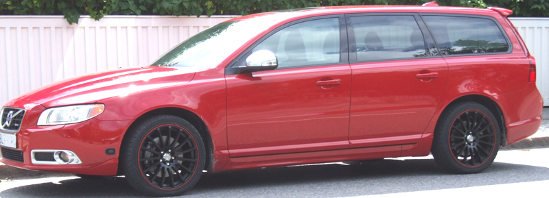 Fälgar Wolfrace Prosprint Black Redline och 225/40 R18, Volvo V70 2009