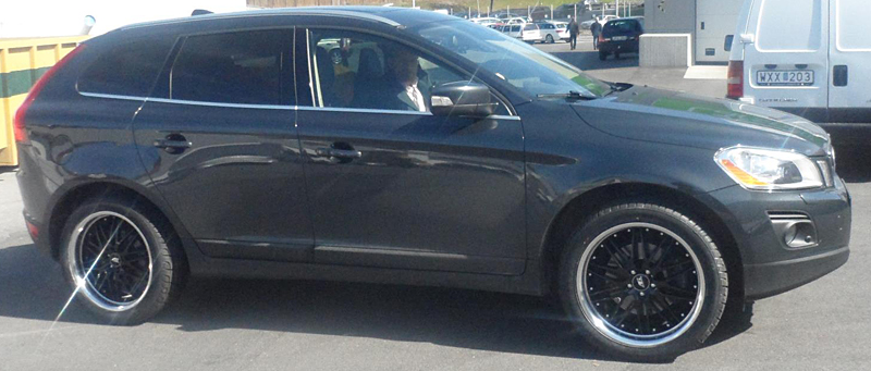 Fälgar Zerooq Munchen BLACK och 275/40/20, Volvo Xc90