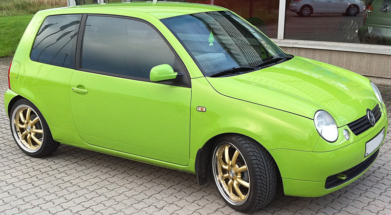 Fälgar League GOLD och 205/40 R17, VW Lupo 1999